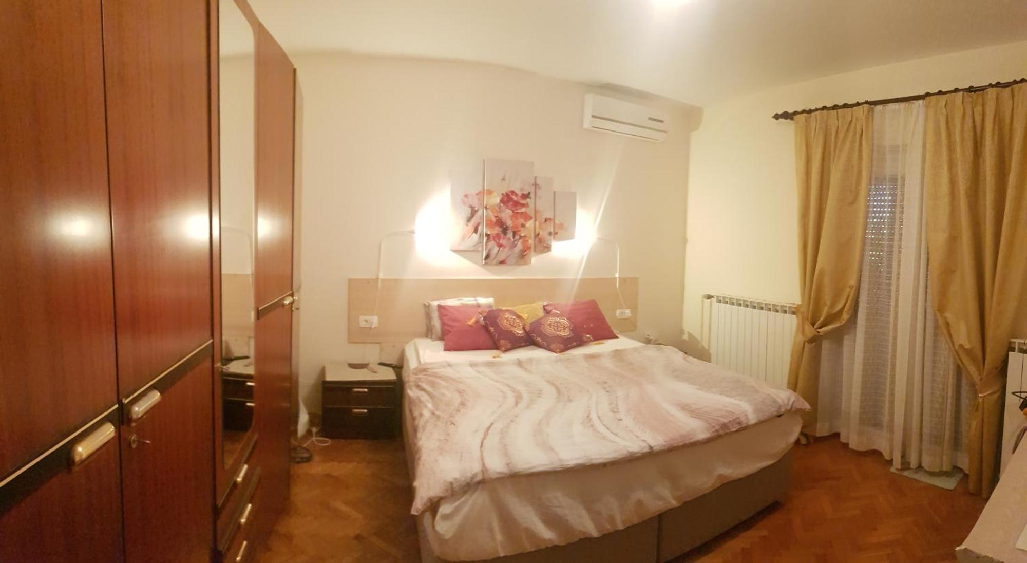 Aneli Rooms & Apartament Ровин Стая снимка